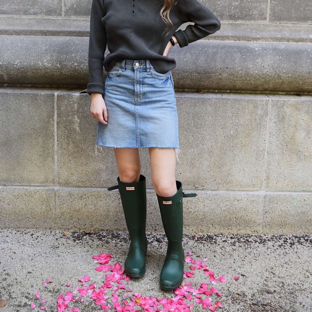 Tall hunter boots